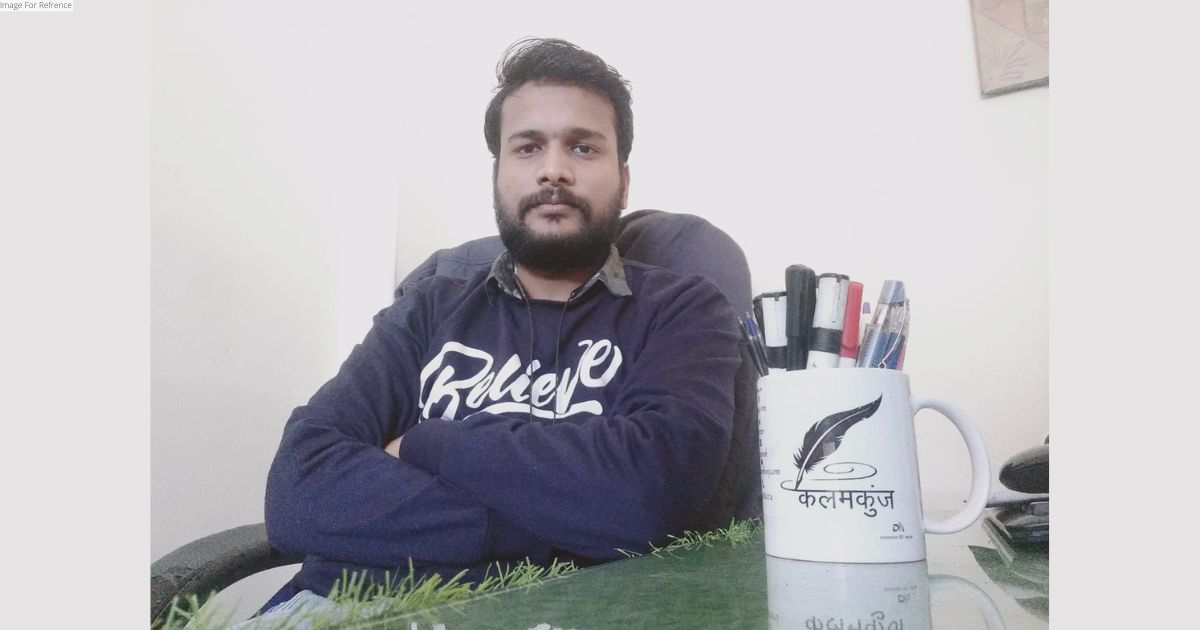 Life Journey of Akash Agarawal: “Kaisa Ho Hamara Sarpanch” Blog Writer & Founder of Kalamkunj Academy in Jaipur